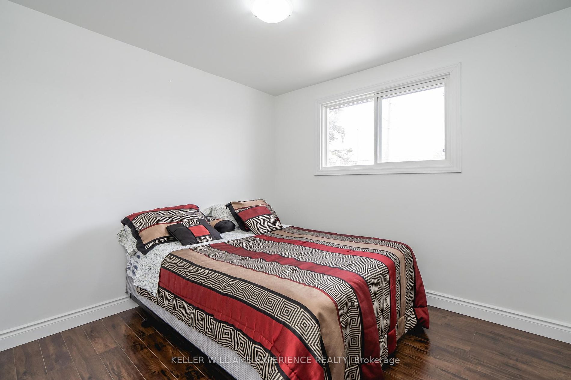 200 Ferndale Drive N