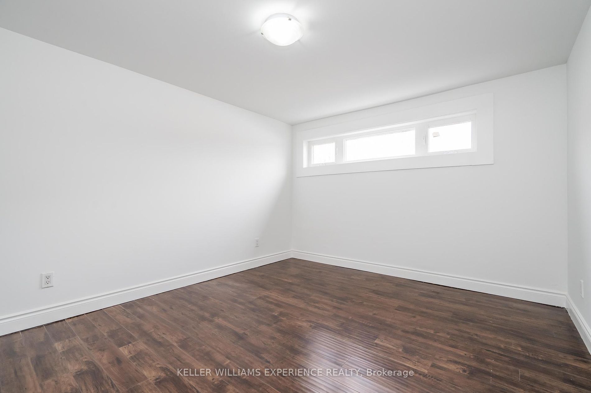 200 Ferndale Drive N