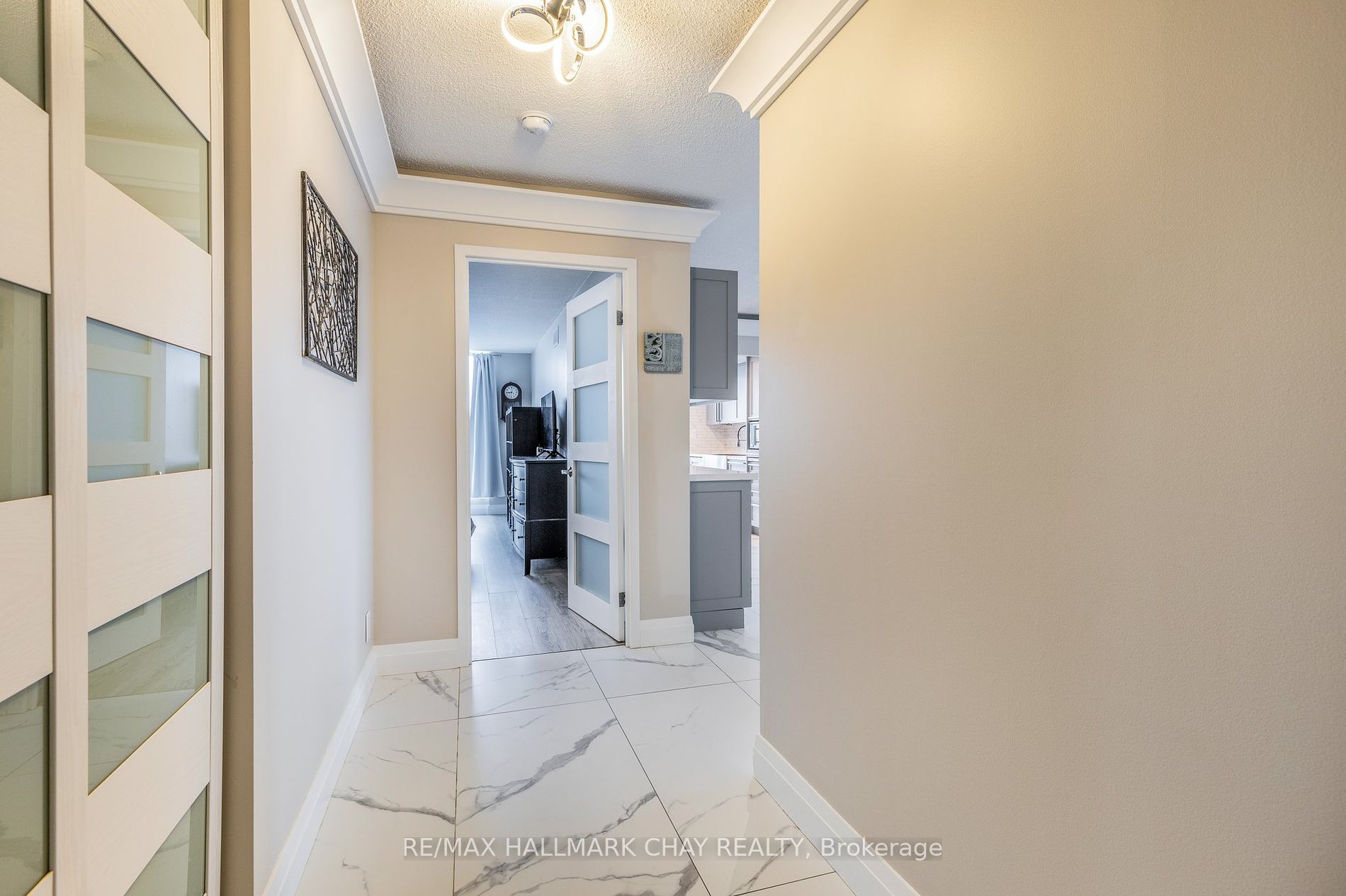 65 Ellen St, #1208