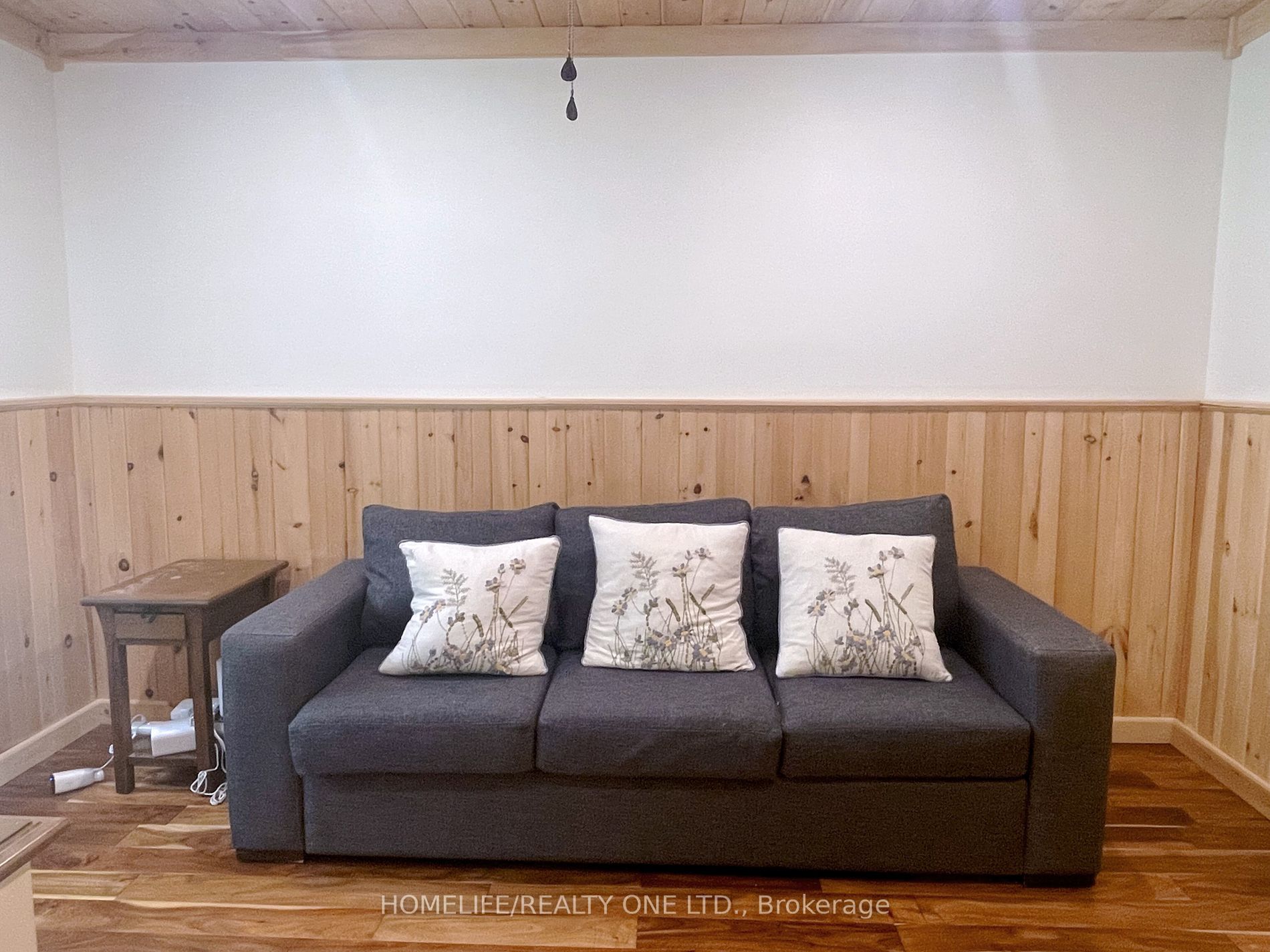 4055 Glen Cedar Dr