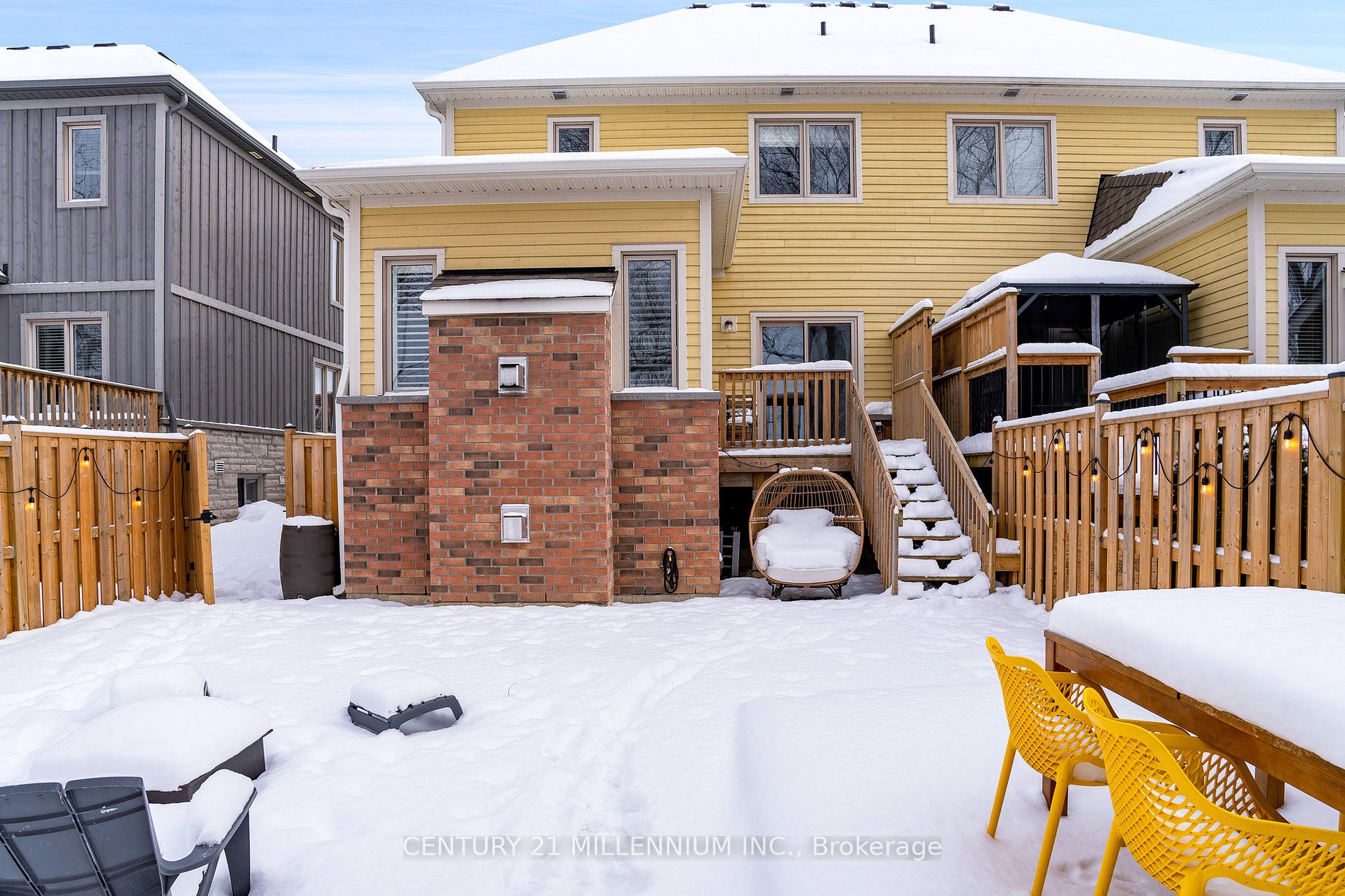 7 Hughes Street