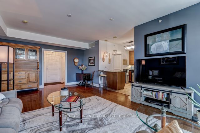 1 Shipyard Lane, #303