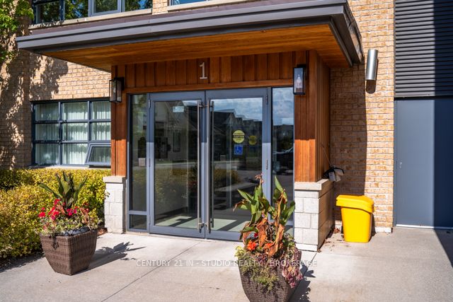 1 Shipyard Lane, #303