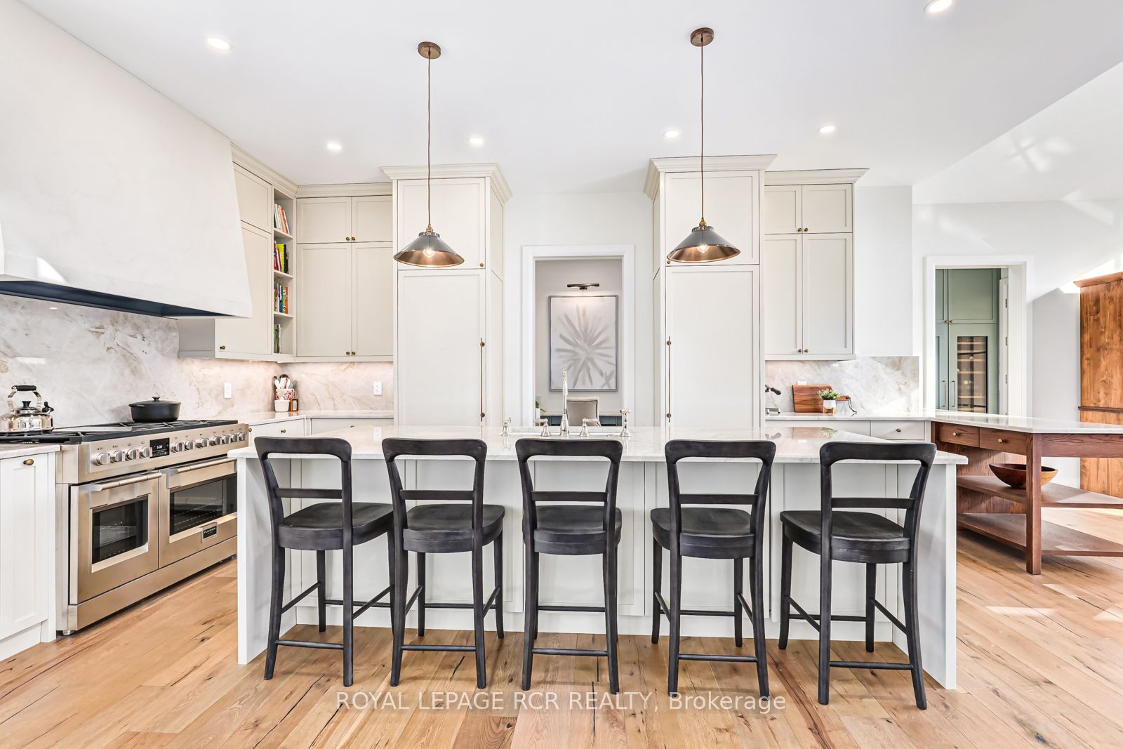 16 Raintree Court