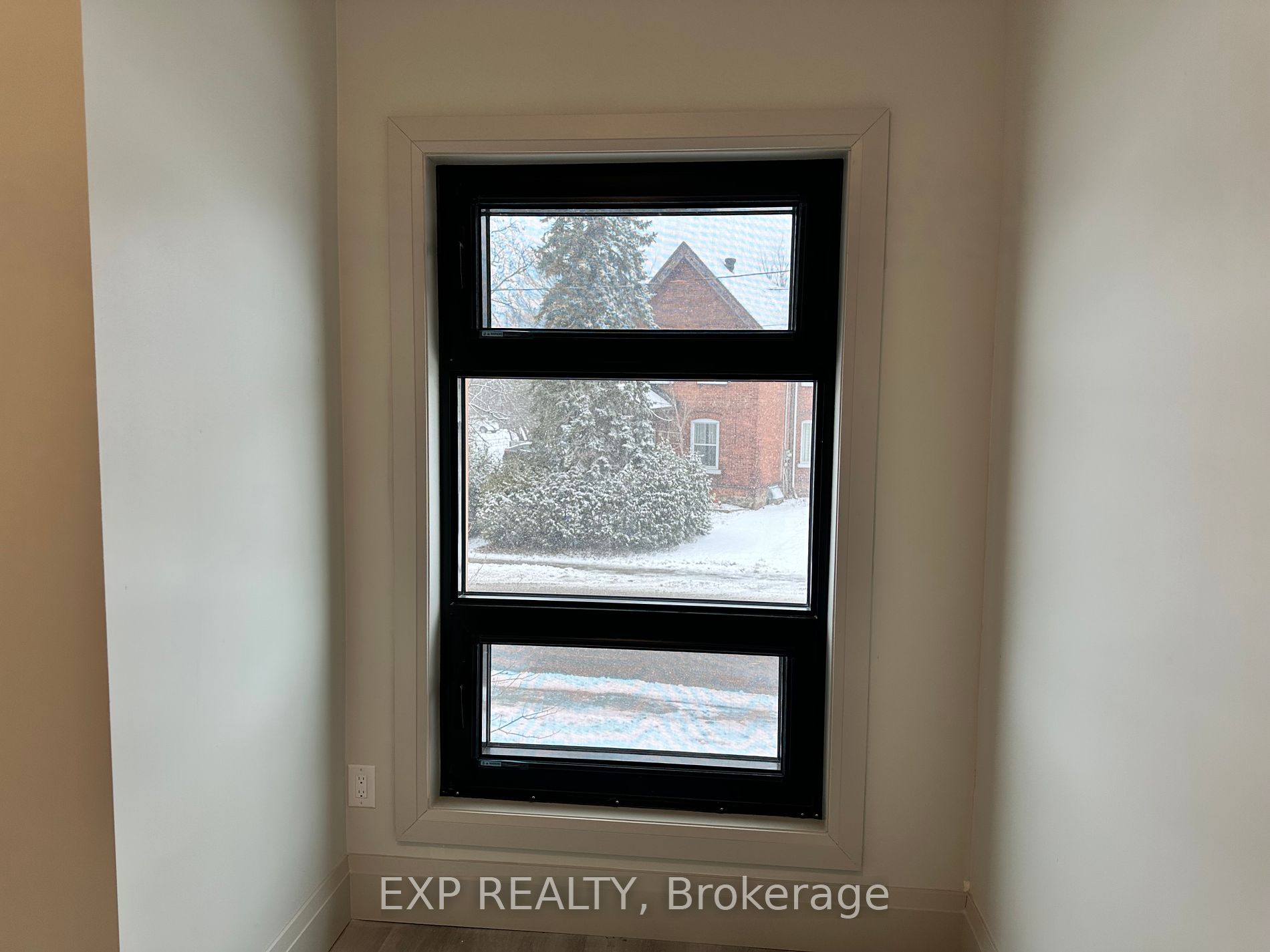 75 Barrie Rd, #204