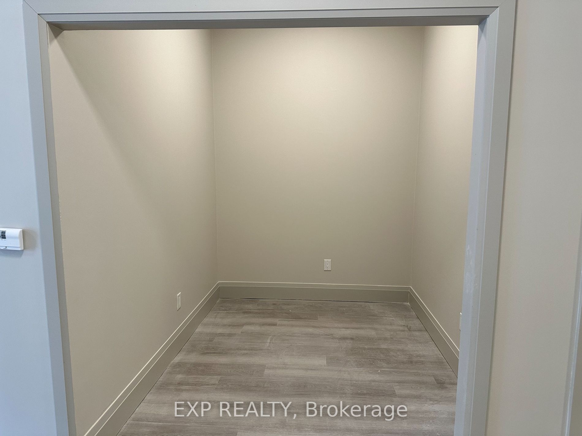 75 Barrie Rd, #204