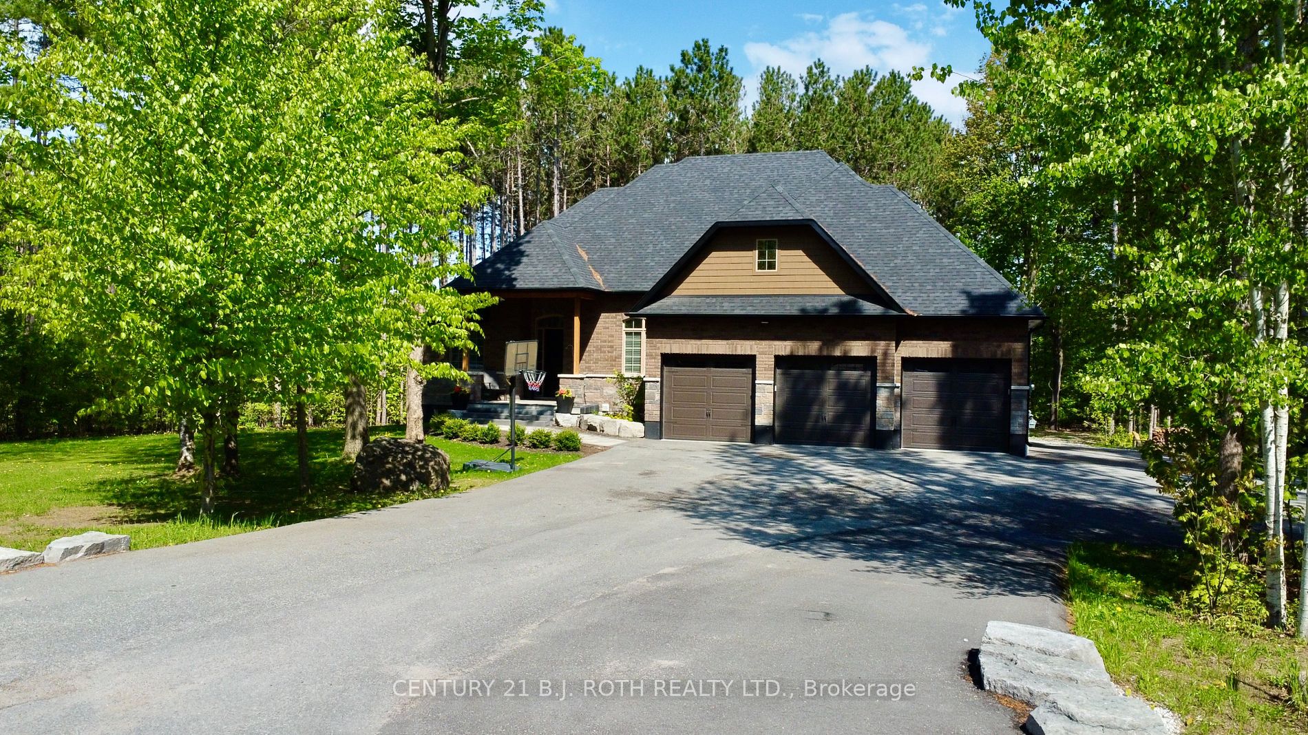 38 Windermere Circle