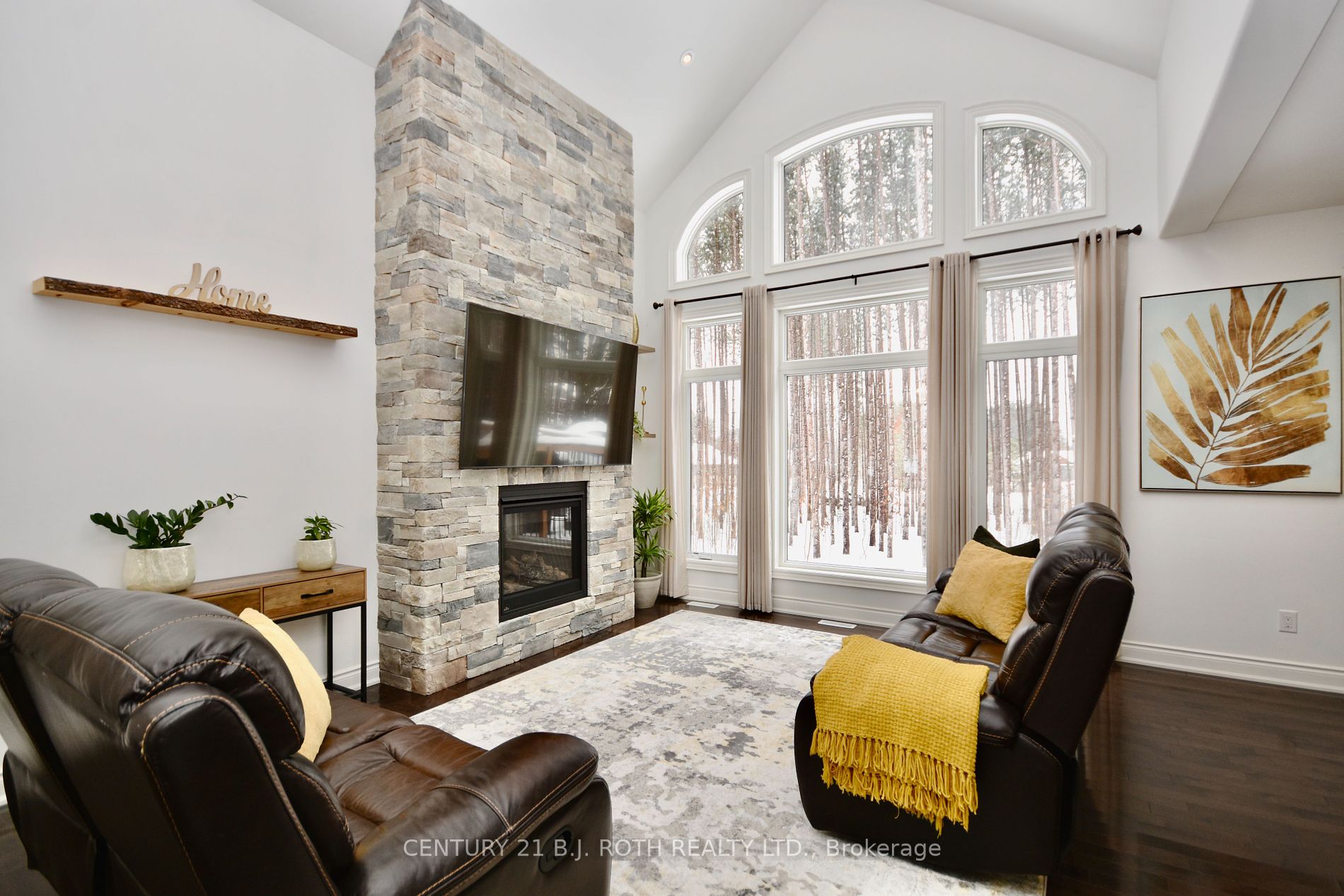 38 Windermere Circle