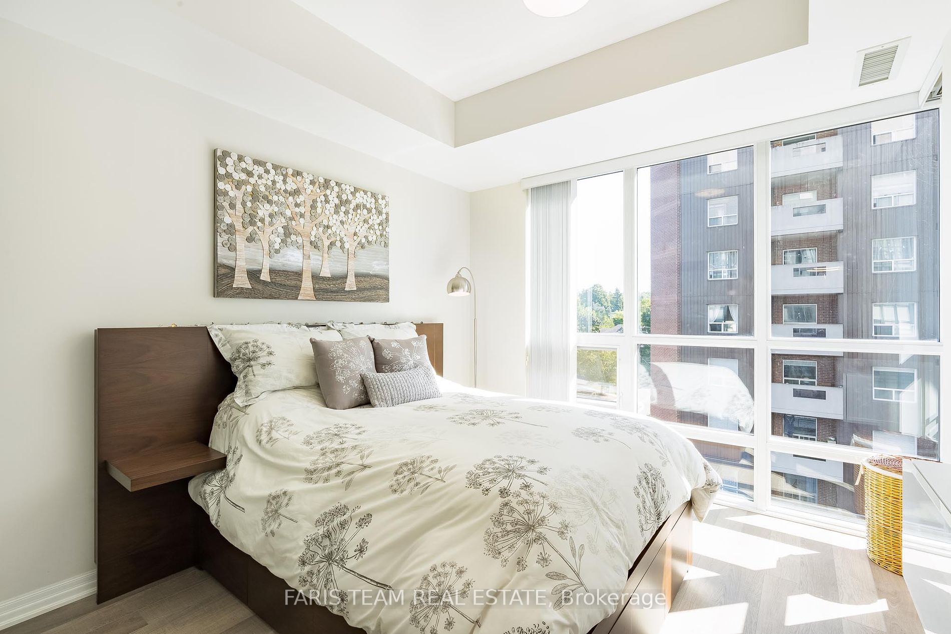 111 Worsley Street, #506