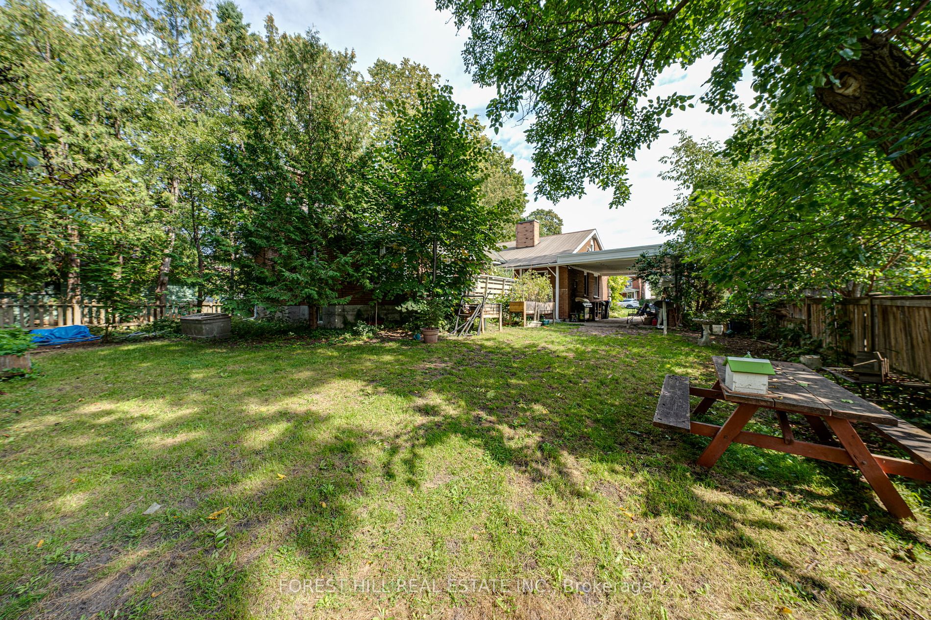 480 Ste Marie St