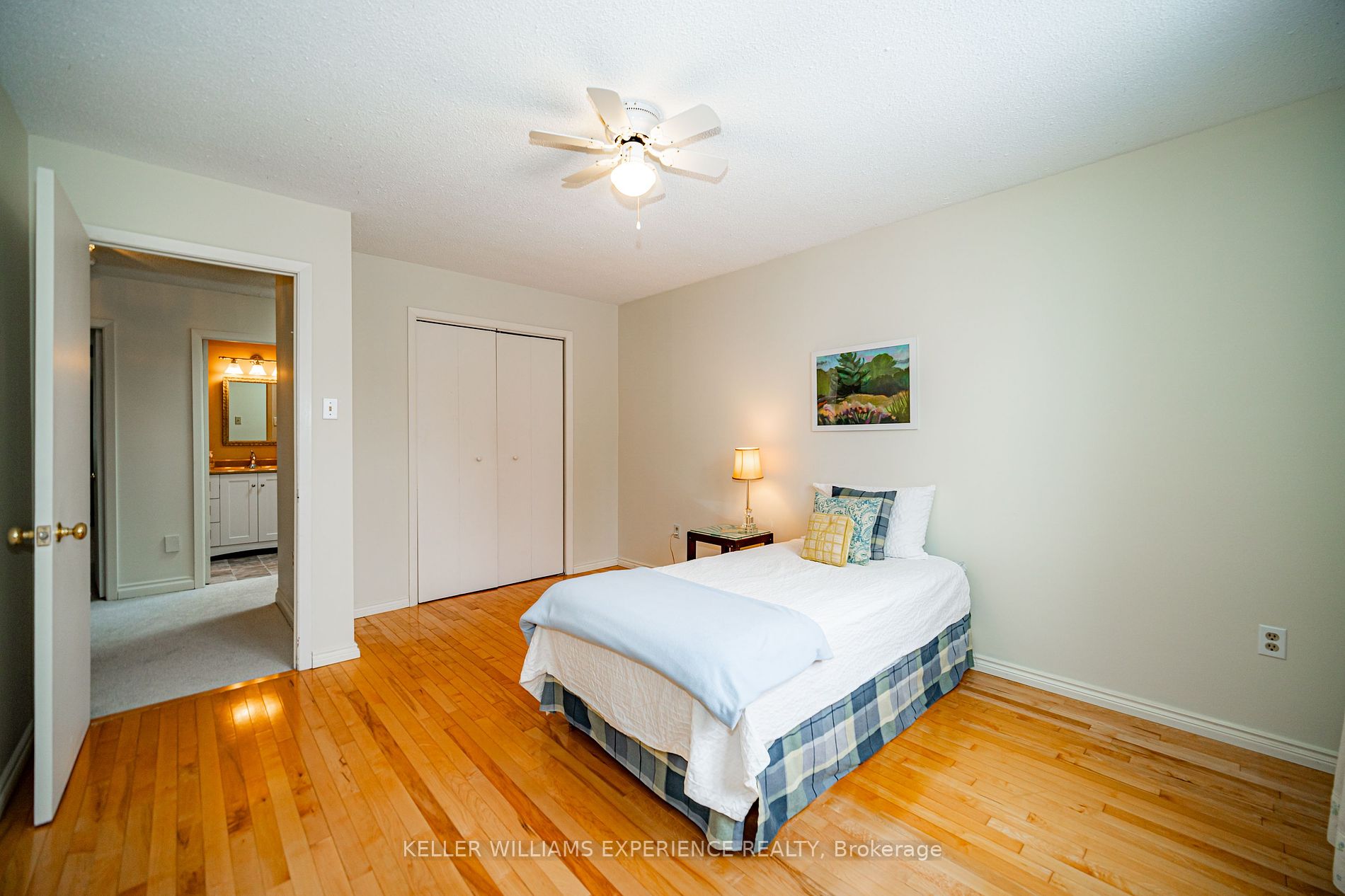 13 Royal Oak Dr