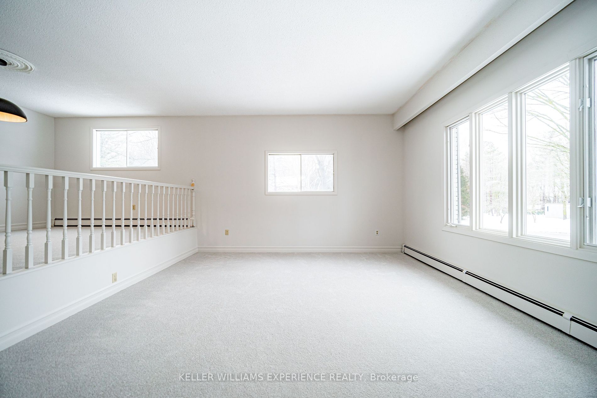 13 Royal Oak Dr