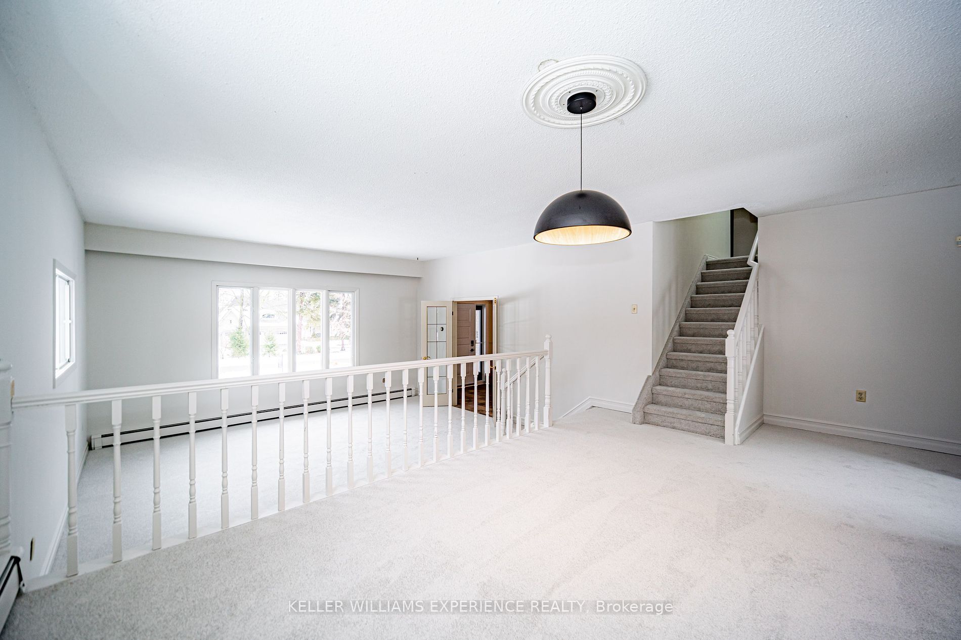 13 Royal Oak Dr