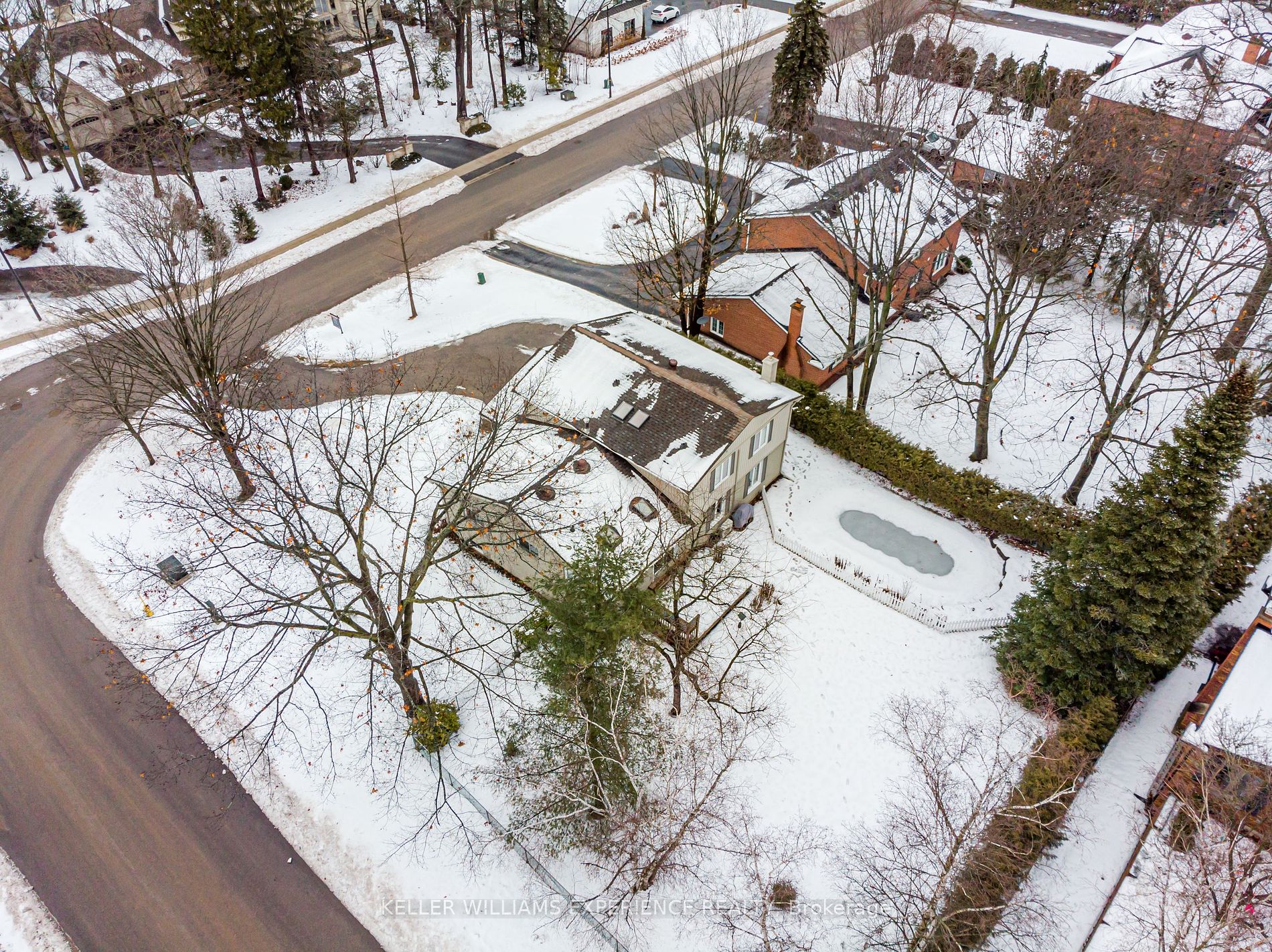 13 Royal Oak Dr