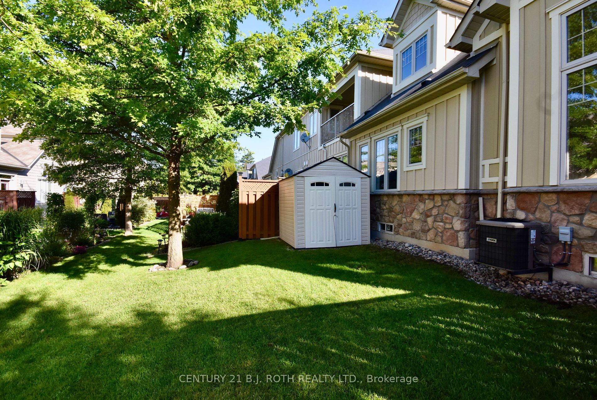 36 Savannah Crescent