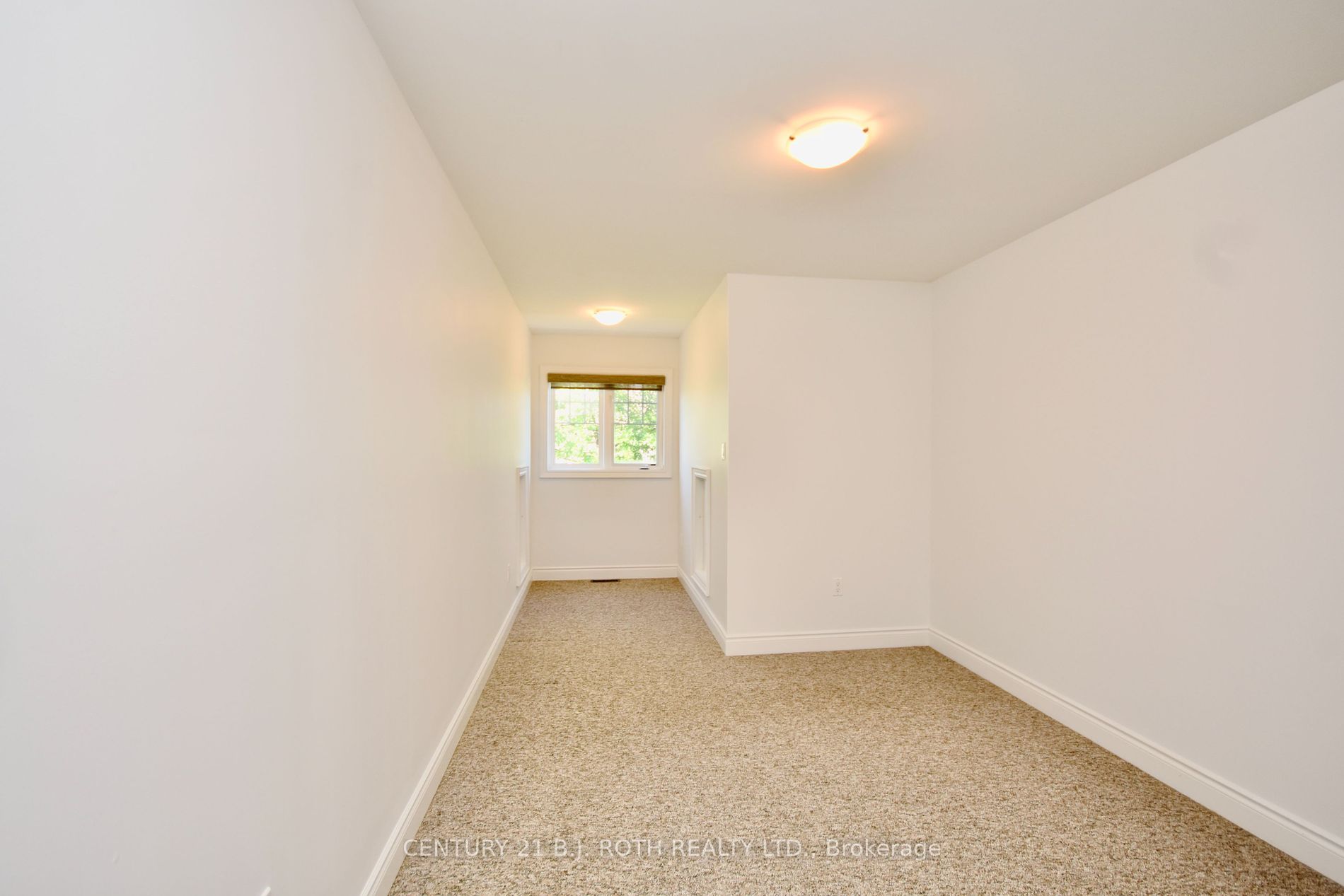 36 Savannah Crescent