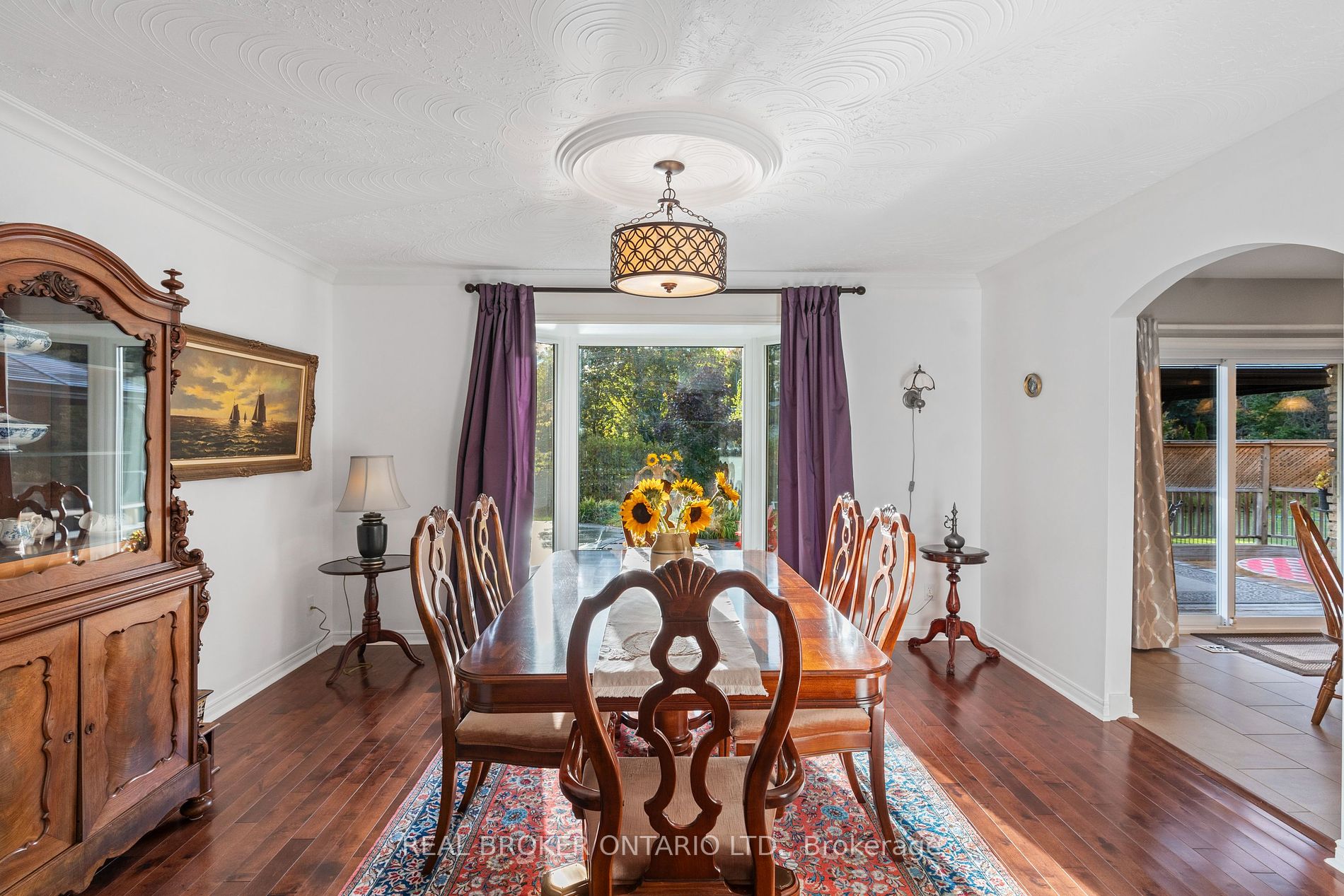 45 Maple Dr