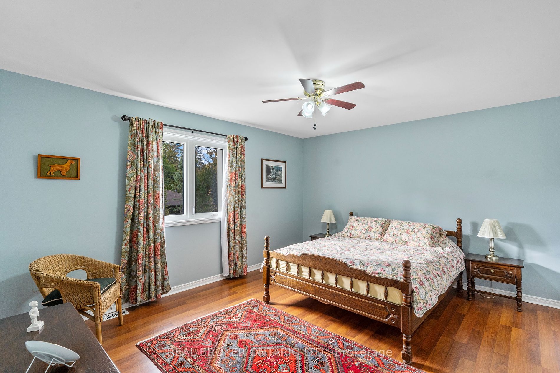 45 Maple Dr