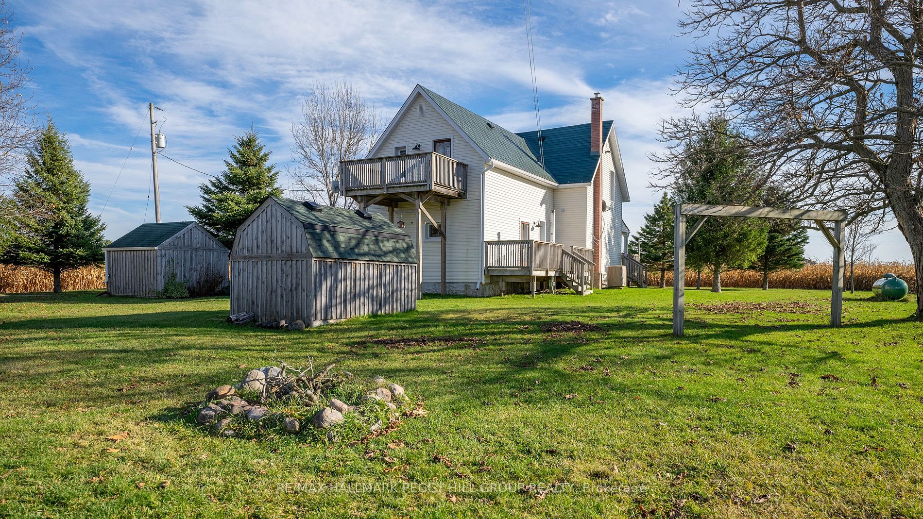 1792 Flos Road 7 West Rr2