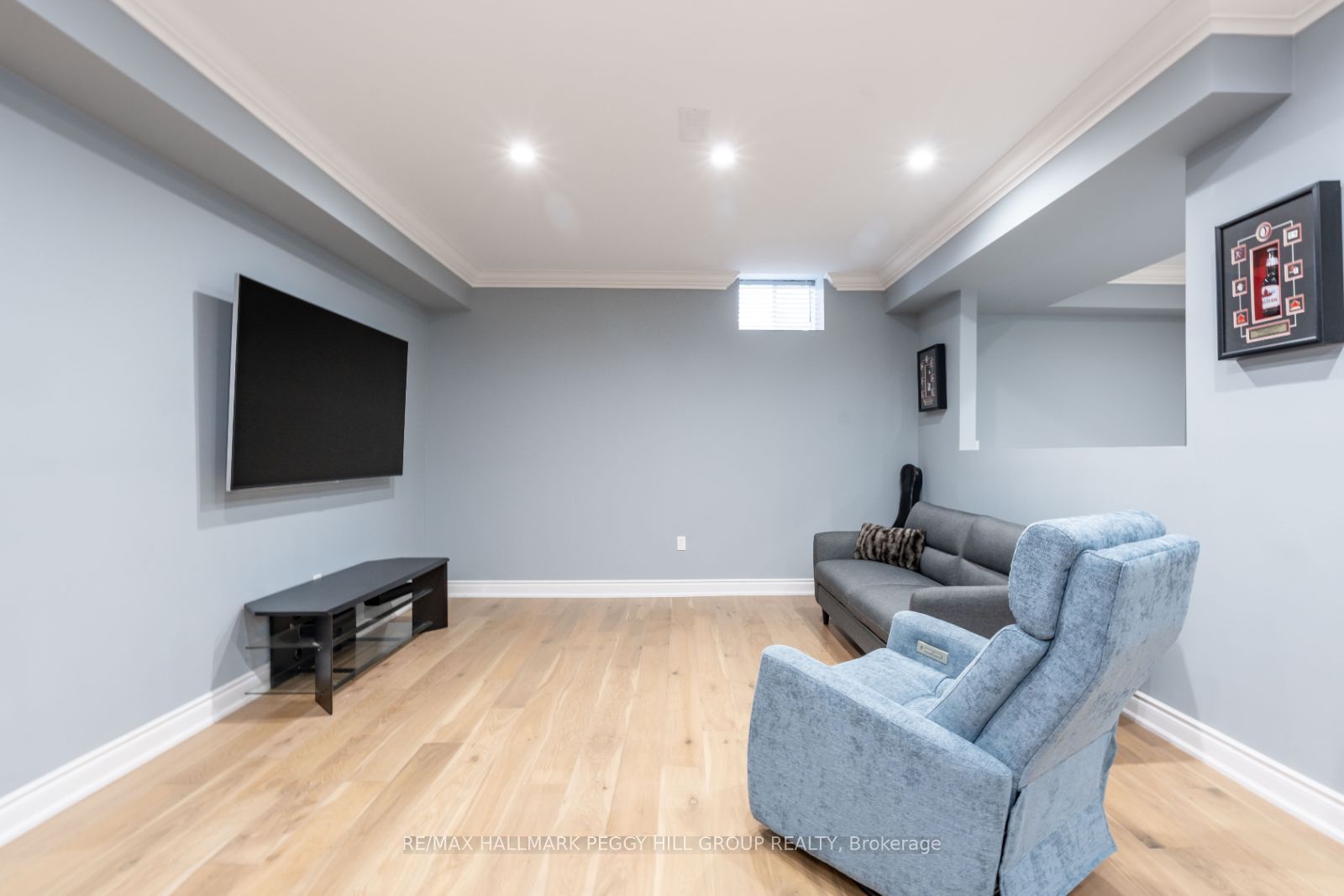 150 Muirfield Dr