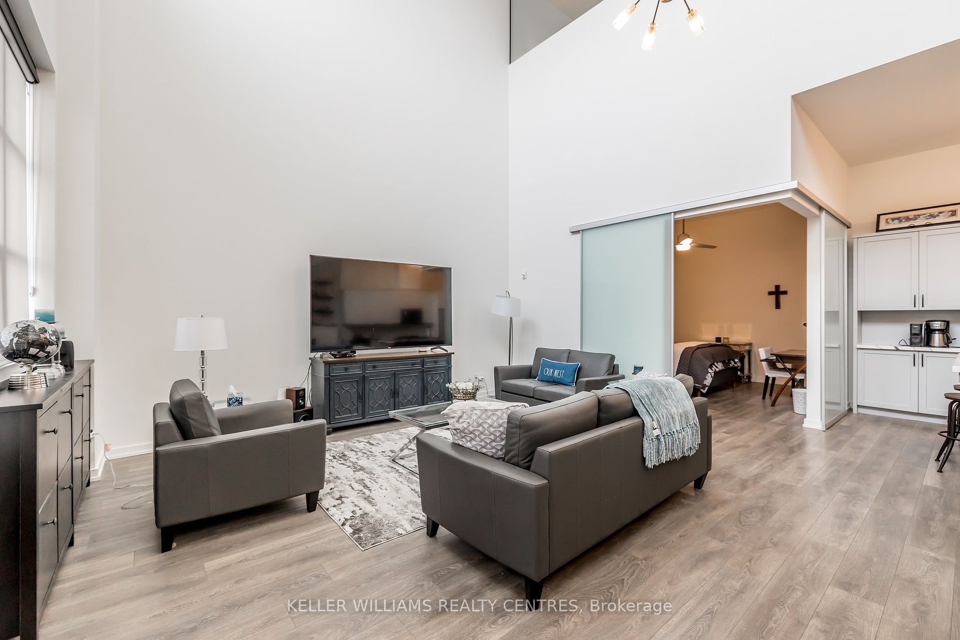21 Matchedash St S, #103