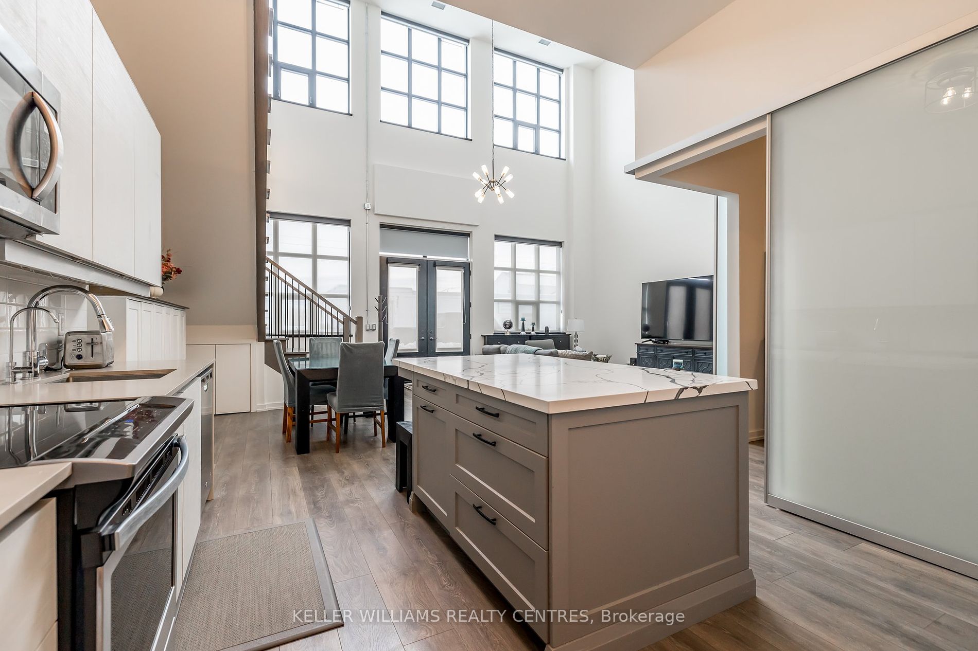 21 Matchedash St S, #103