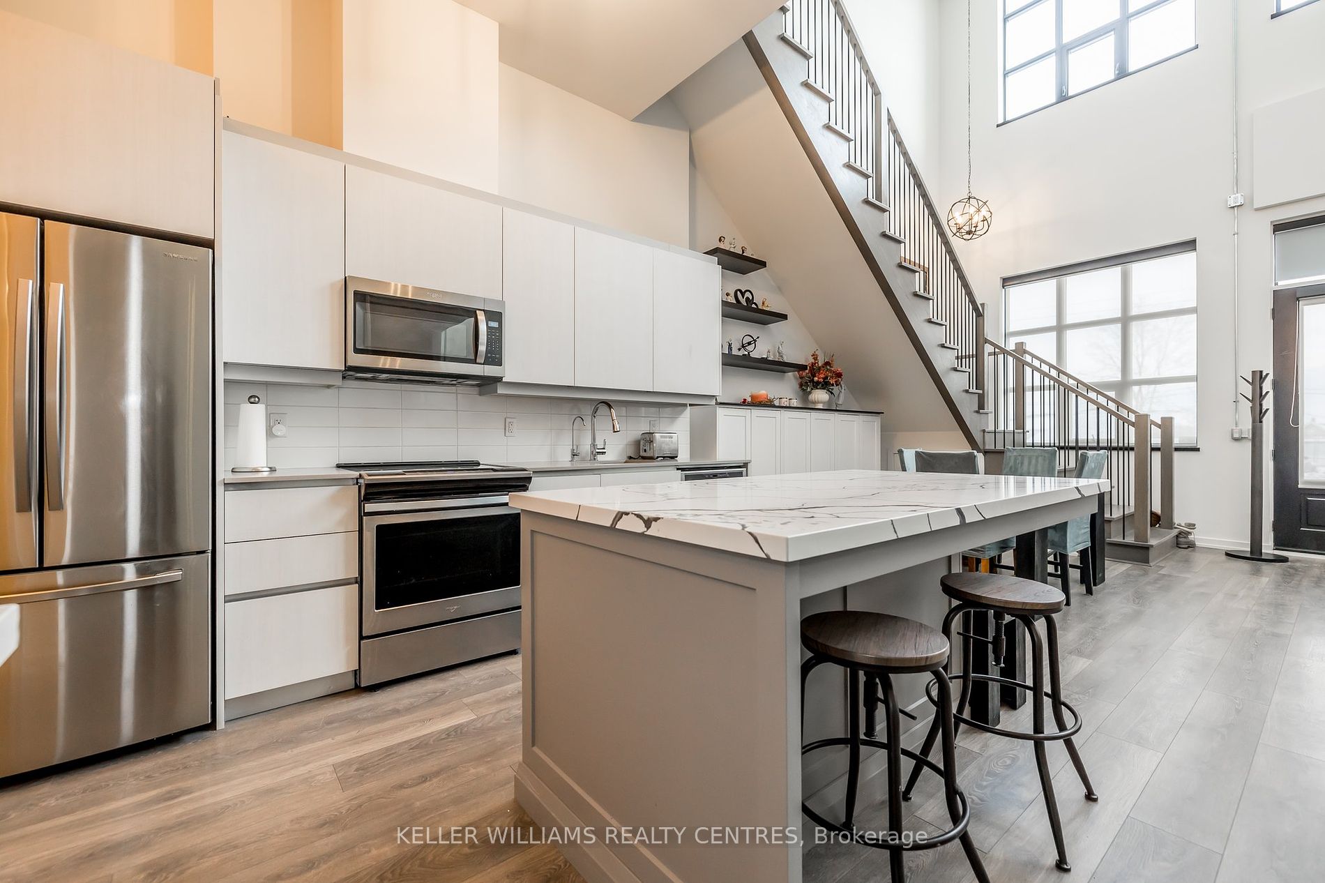 21 Matchedash St S, #103