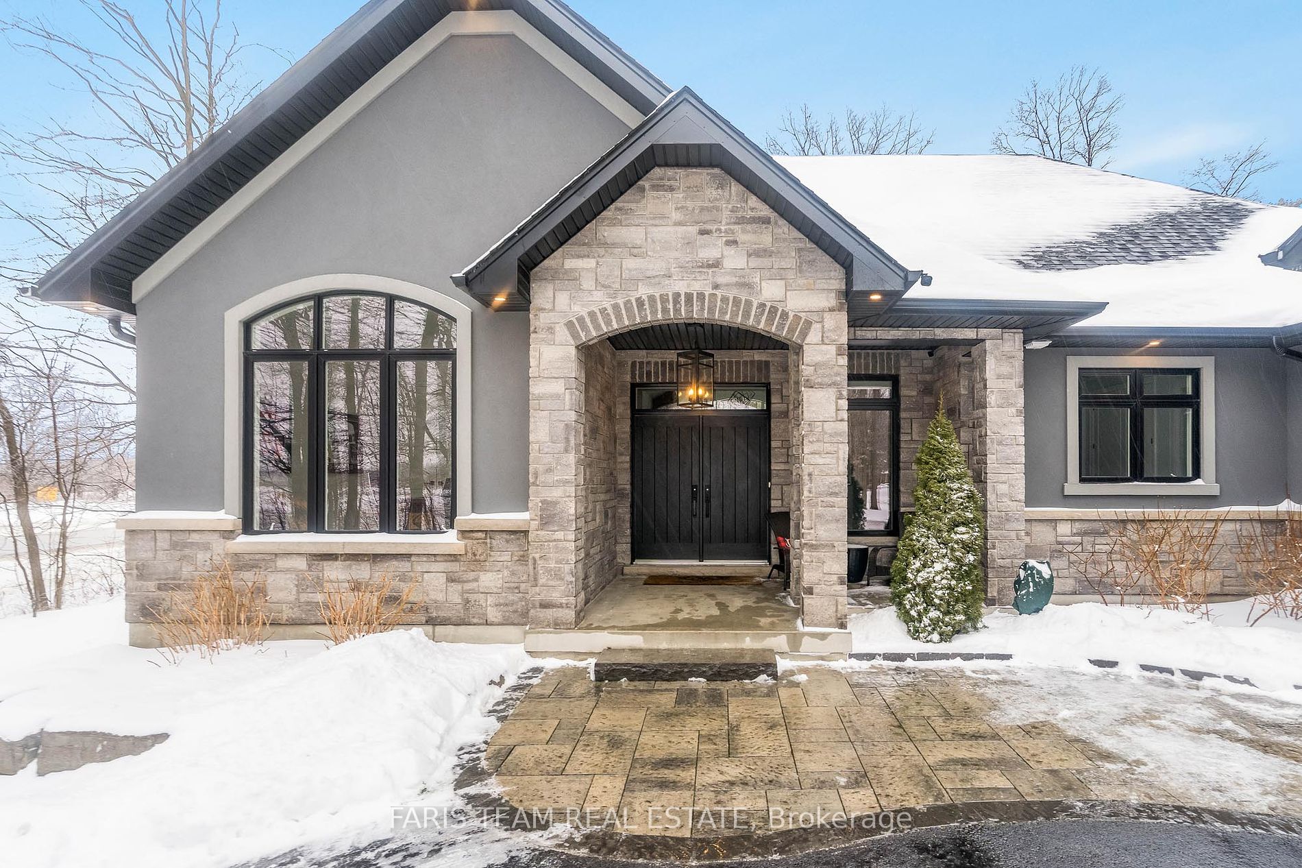 21 Boothby Crescent
