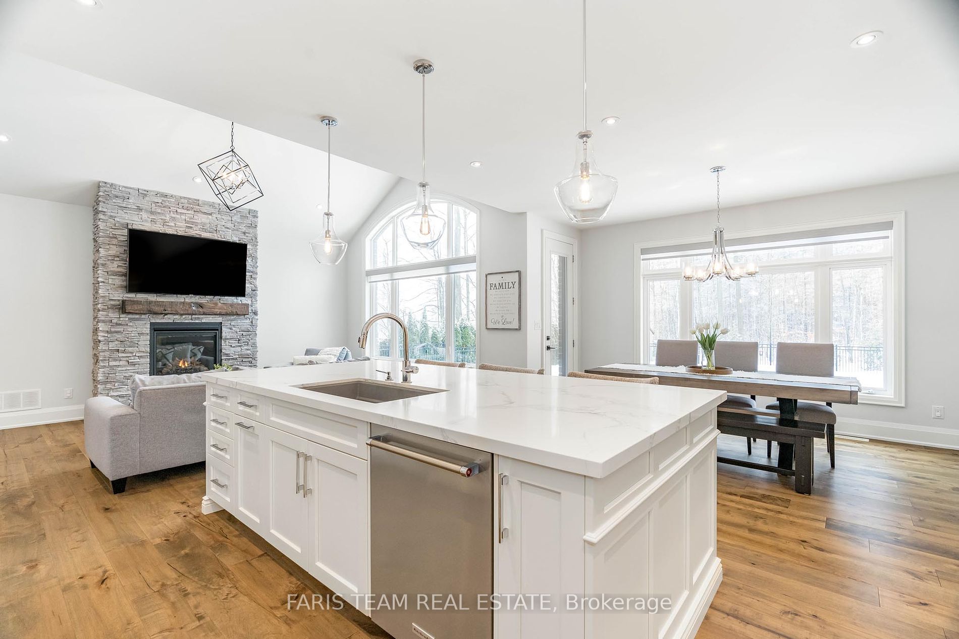 21 Boothby Crescent