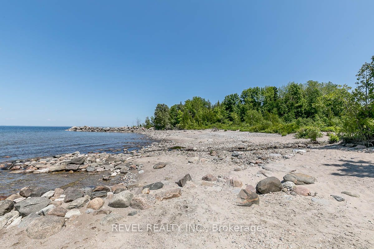 2440 Champlain Road