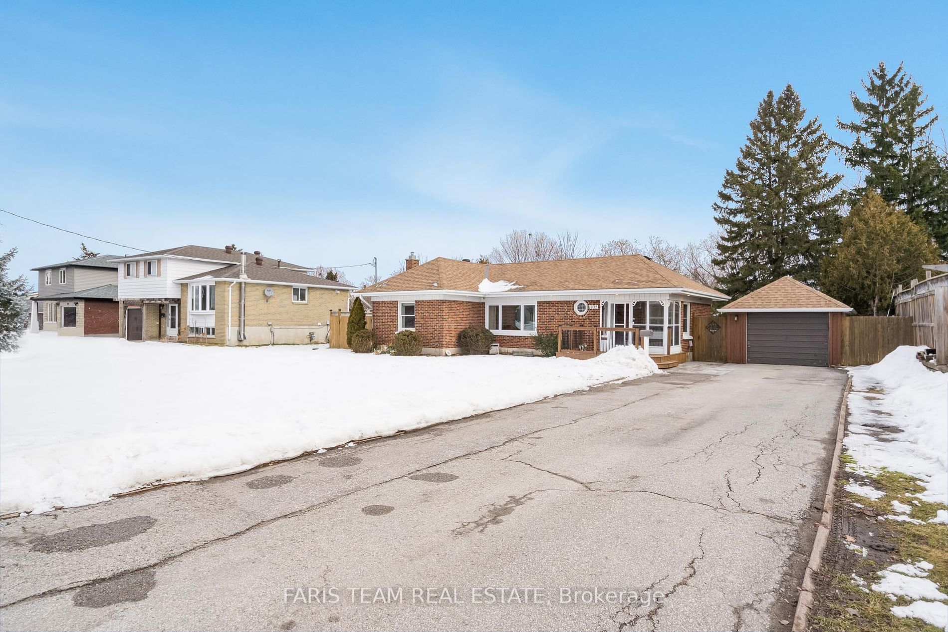 105 Bayview Dr