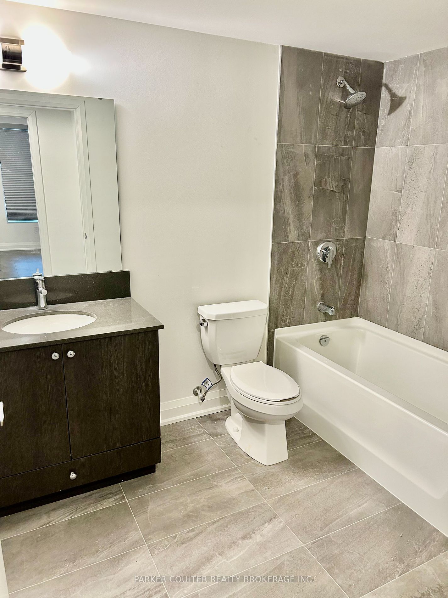58 Lakeside Terrace, #215