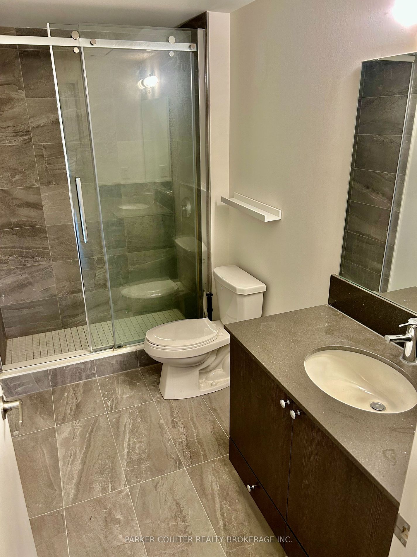 58 Lakeside Terrace, #215