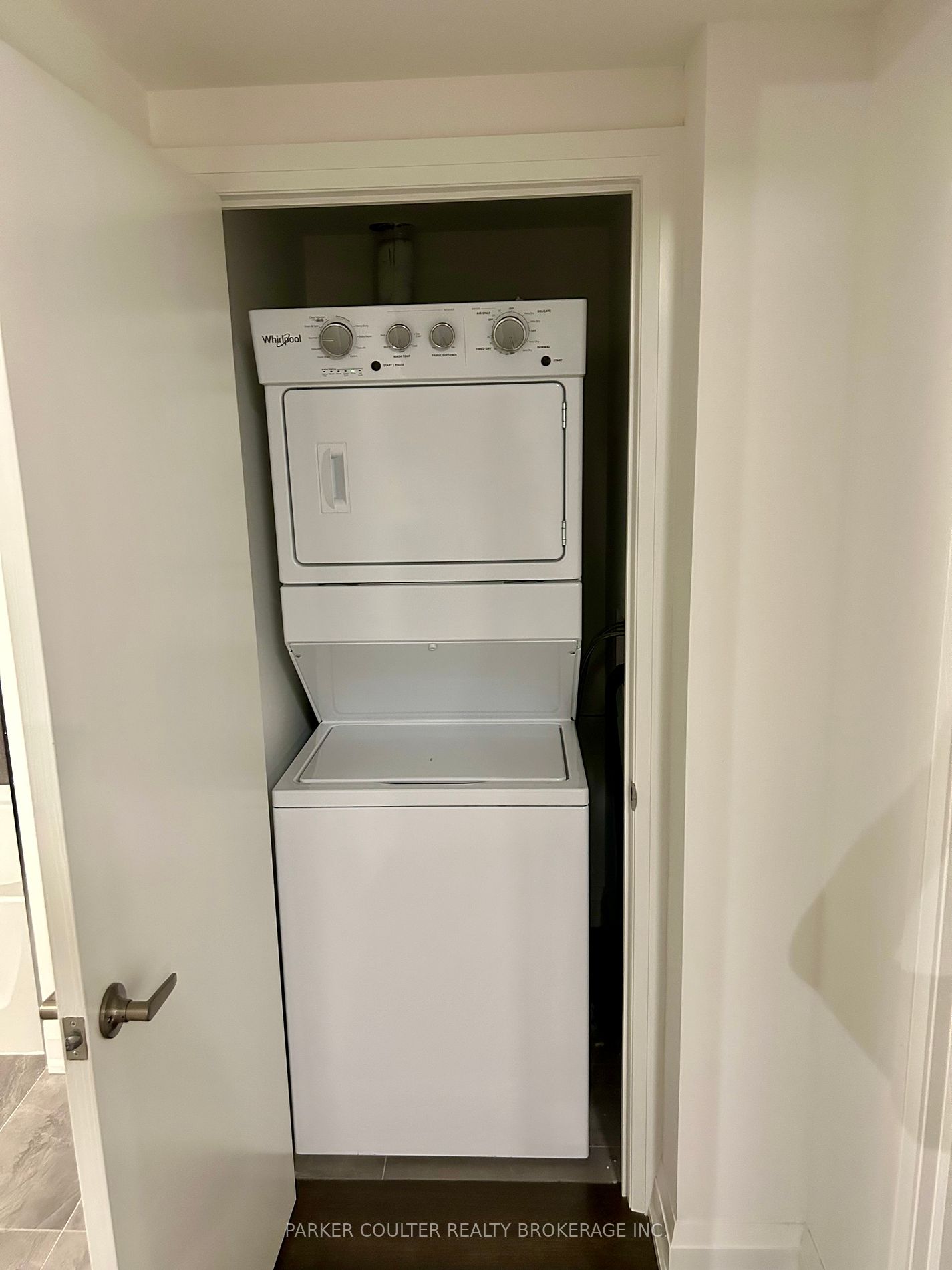 58 Lakeside Terrace, #215