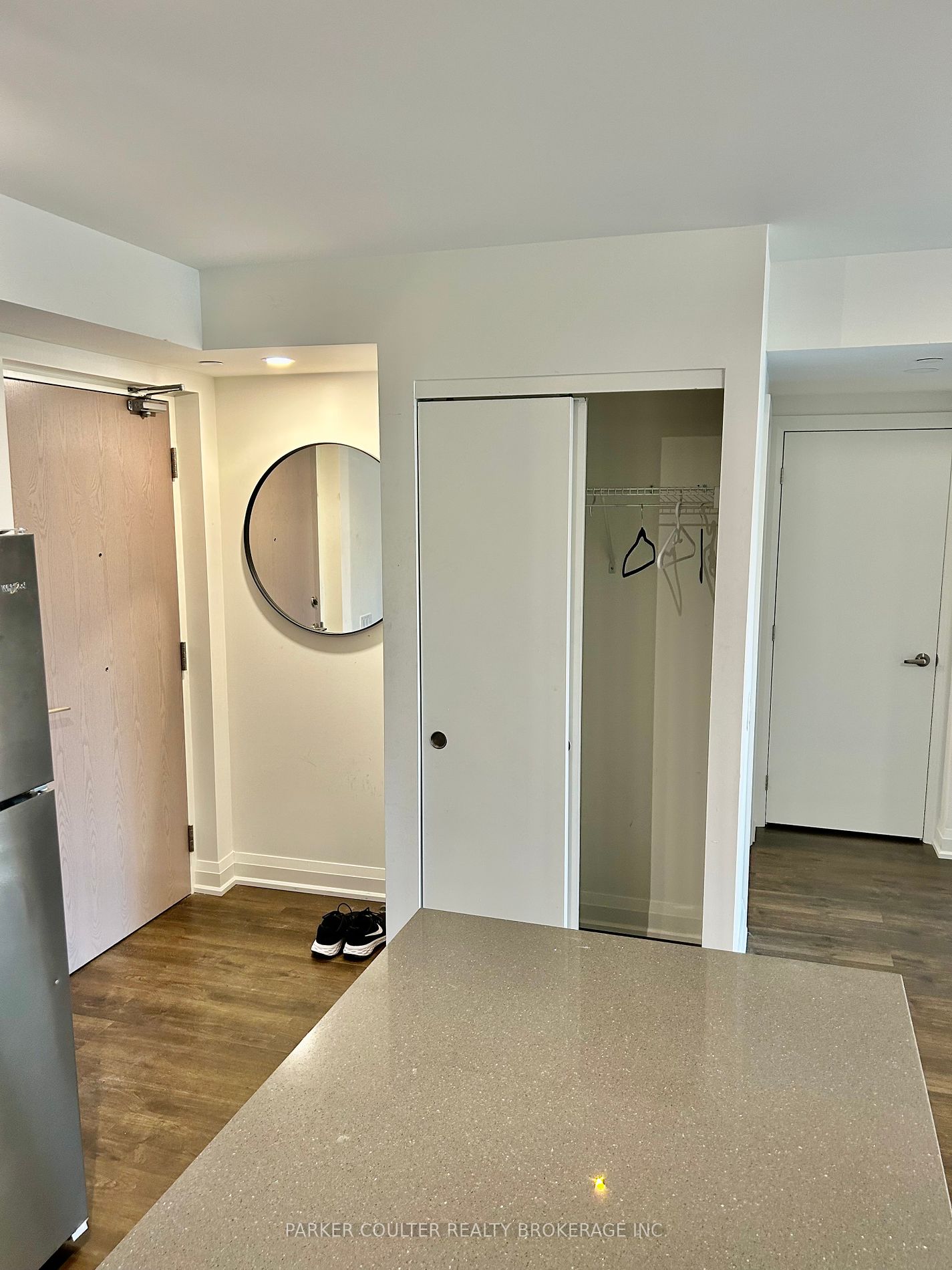 58 Lakeside Terrace, #215