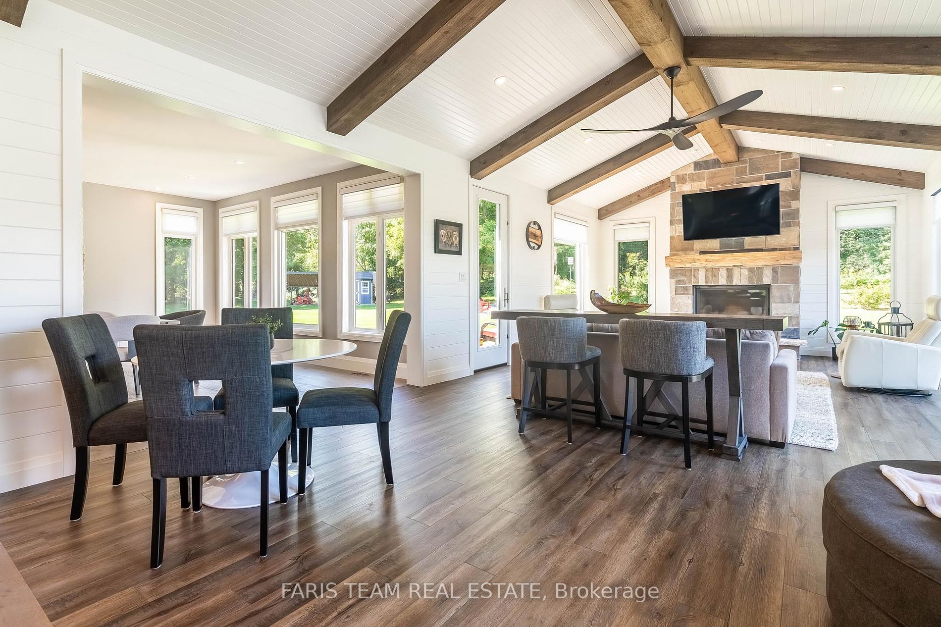 12 Sutton Heights