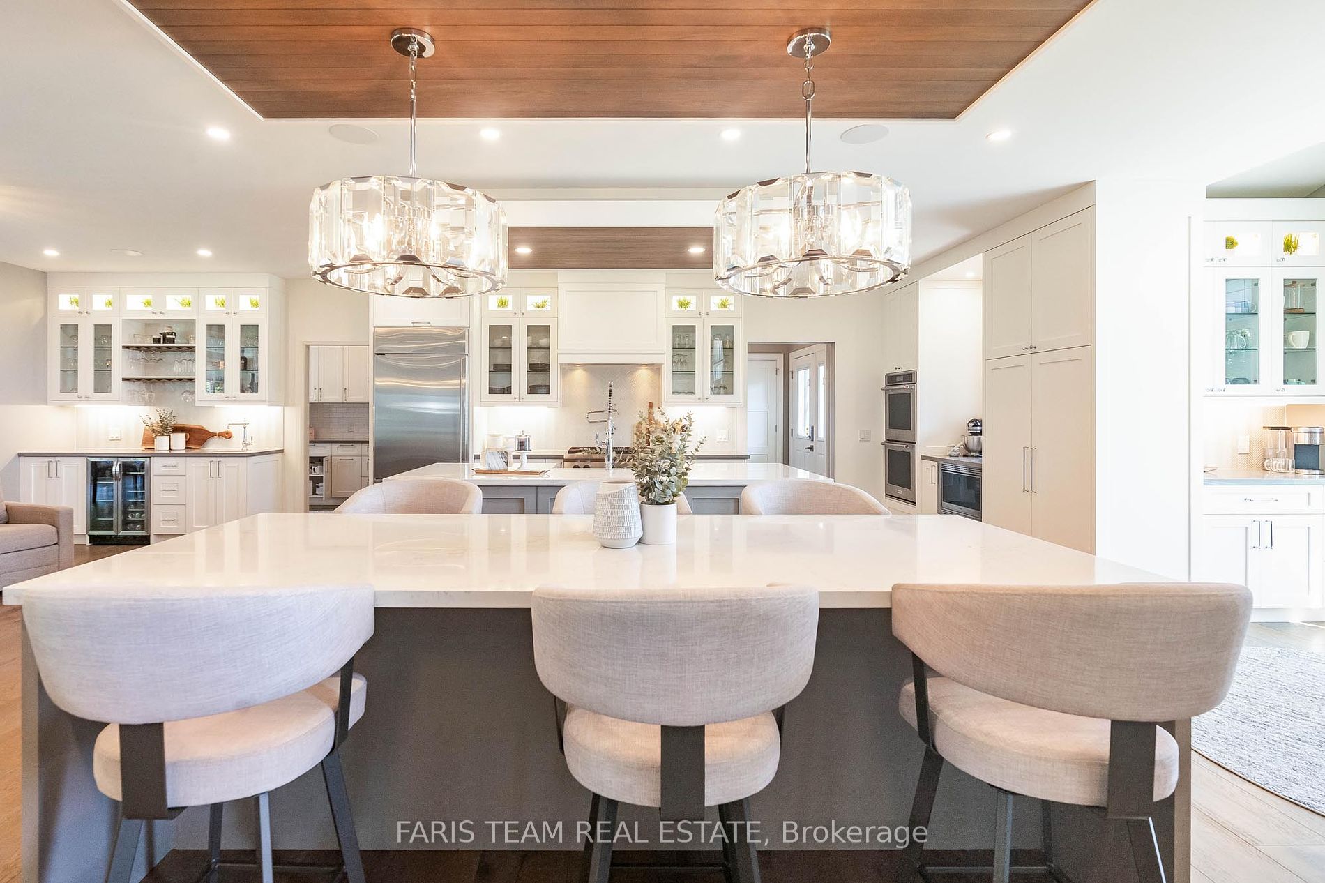 12 Sutton Heights