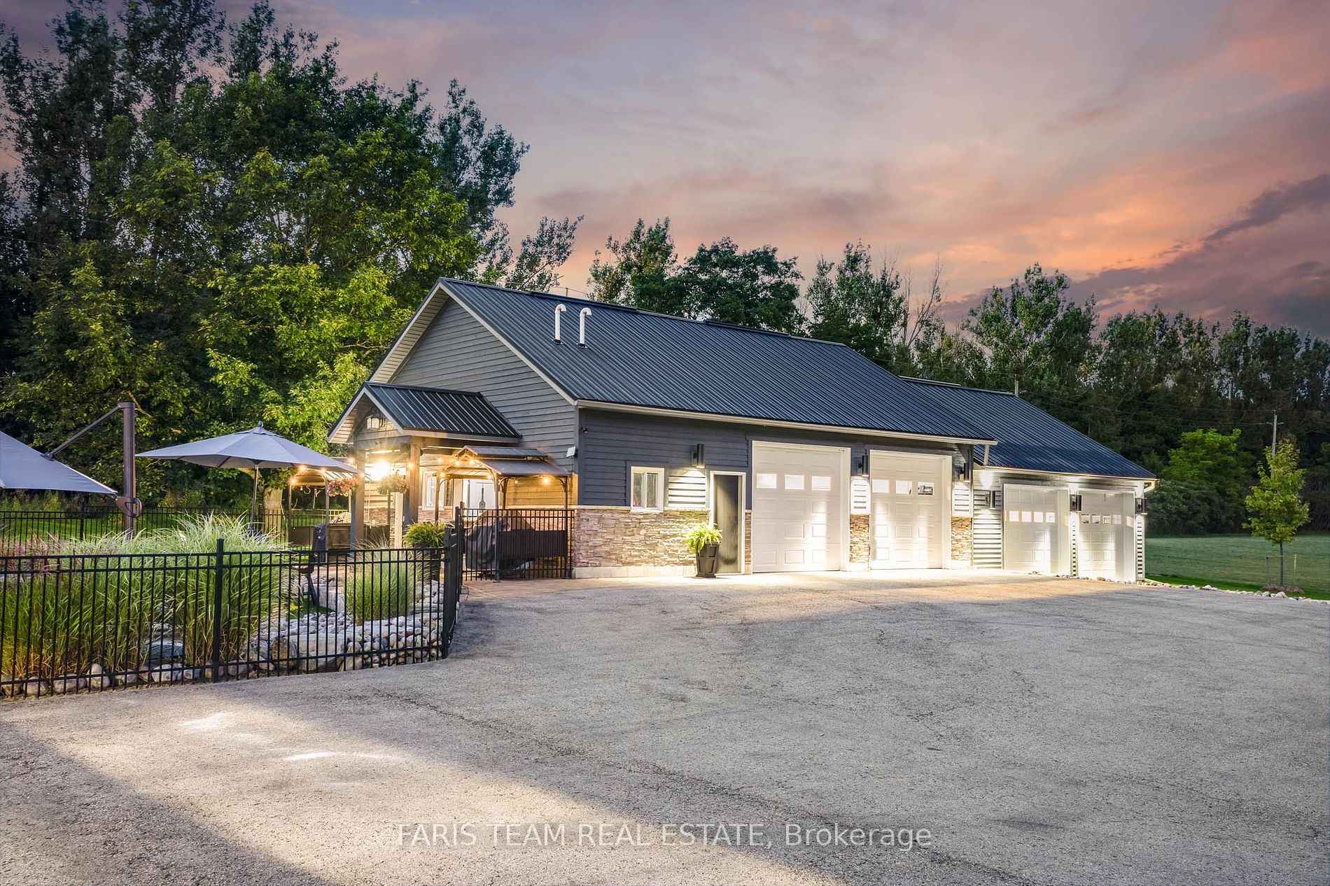 12 Sutton Heights