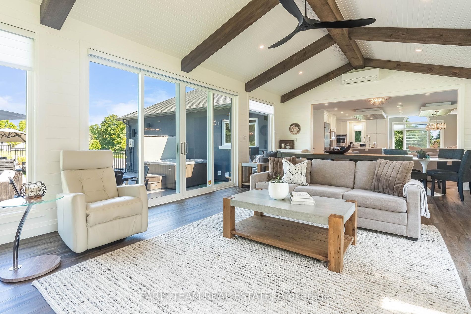 12 Sutton Heights