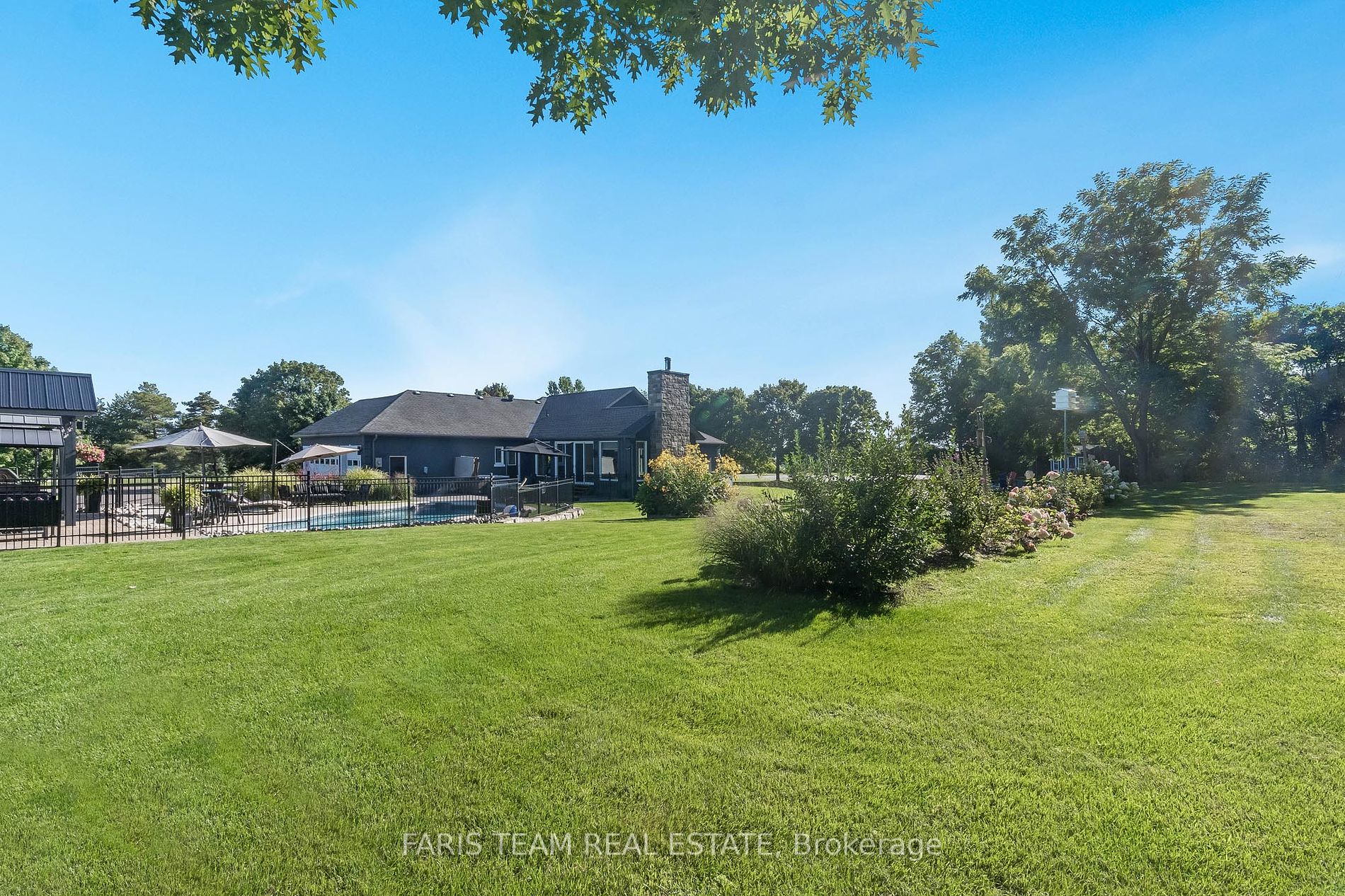 12 Sutton Heights