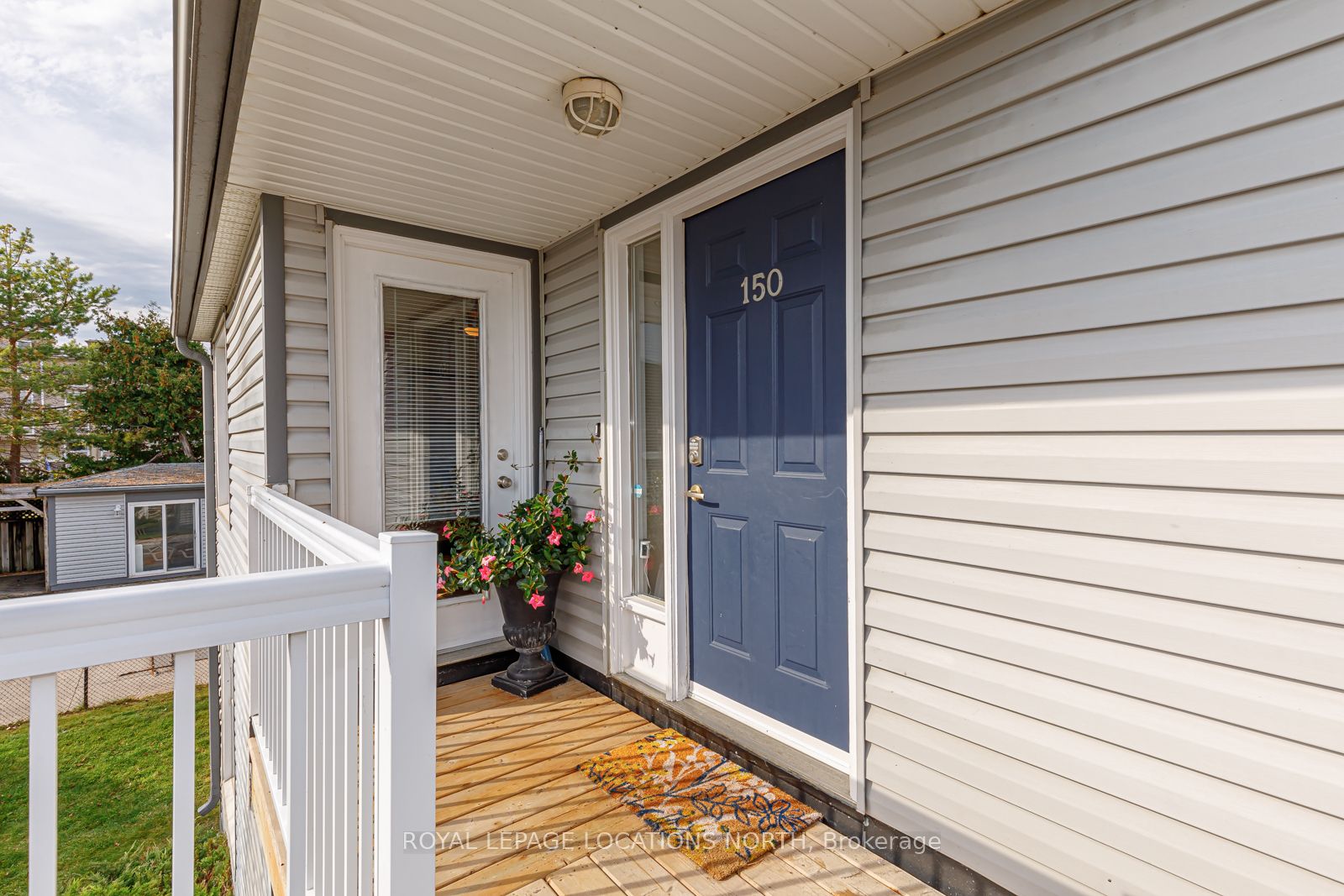 53 Trott Blvd, #150