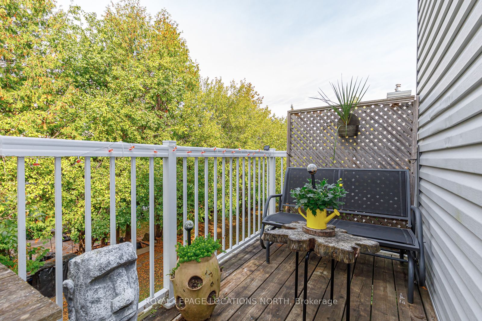 53 Trott Blvd, #150