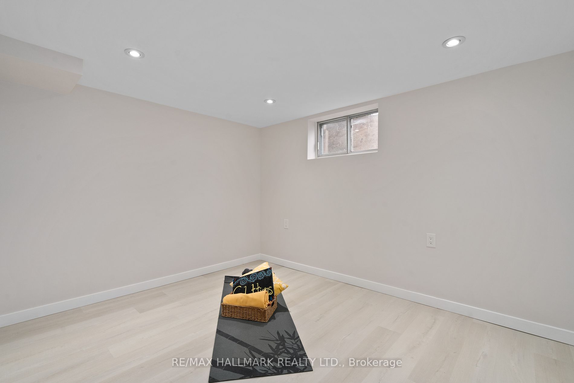 89 North St W, #Bmnt