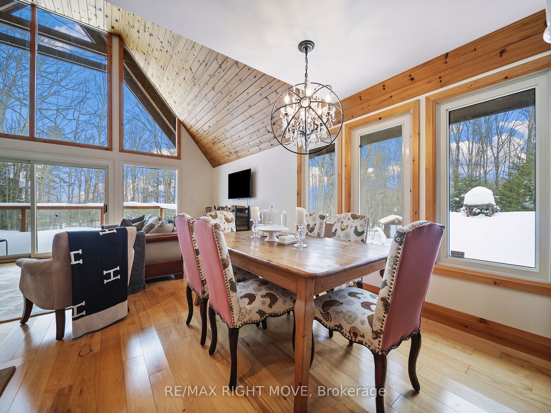 983 Bass Lake Side Road E