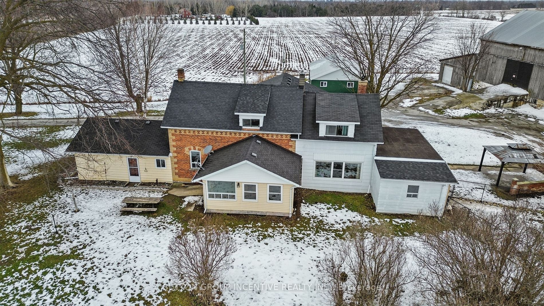 6511 21/22 Nottawasaga Side Road