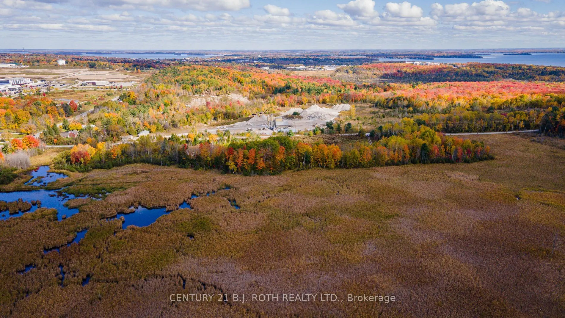 2695 Old Barrie Rd E