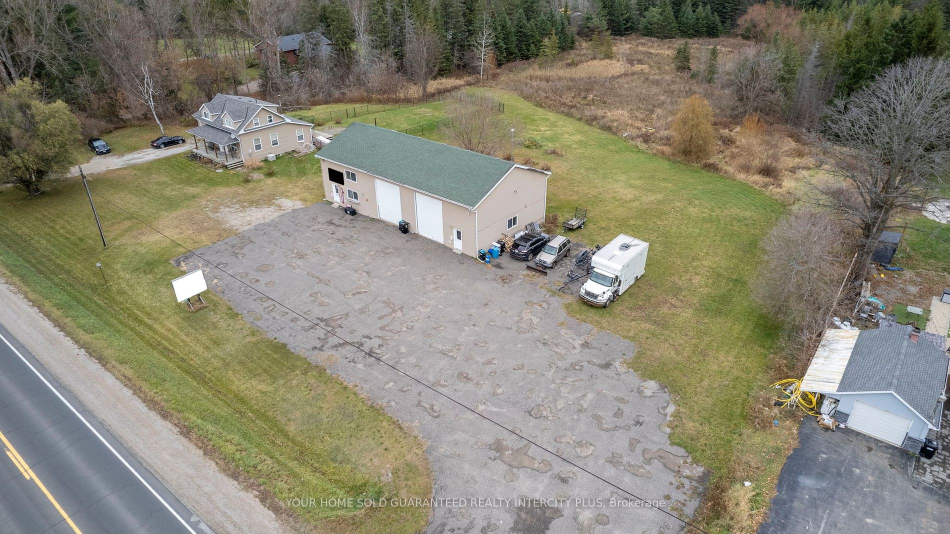 951 Penetanguishene Rd