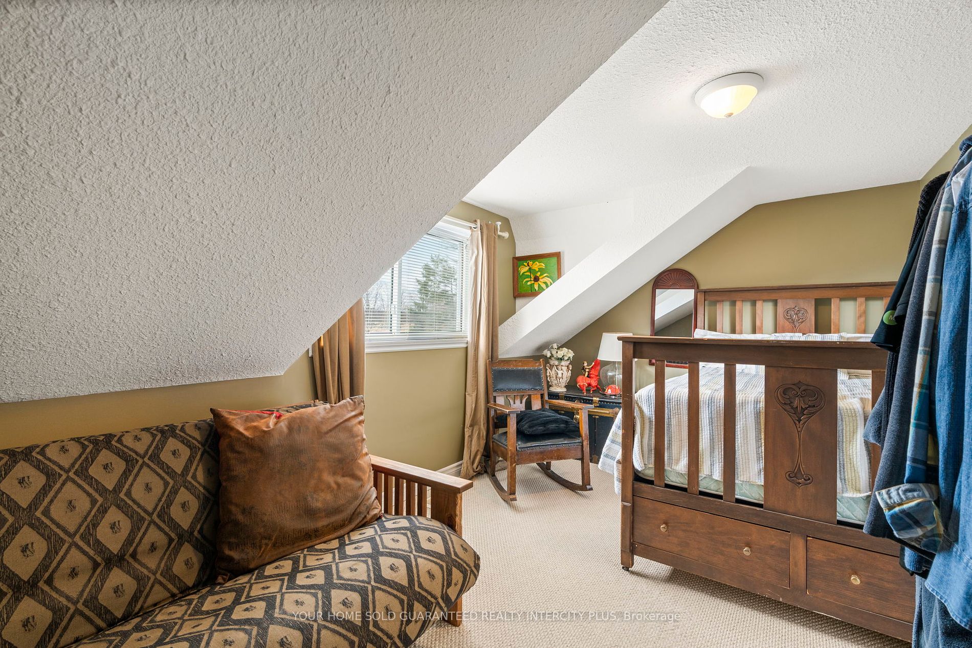 951 Penetanguishene Rd