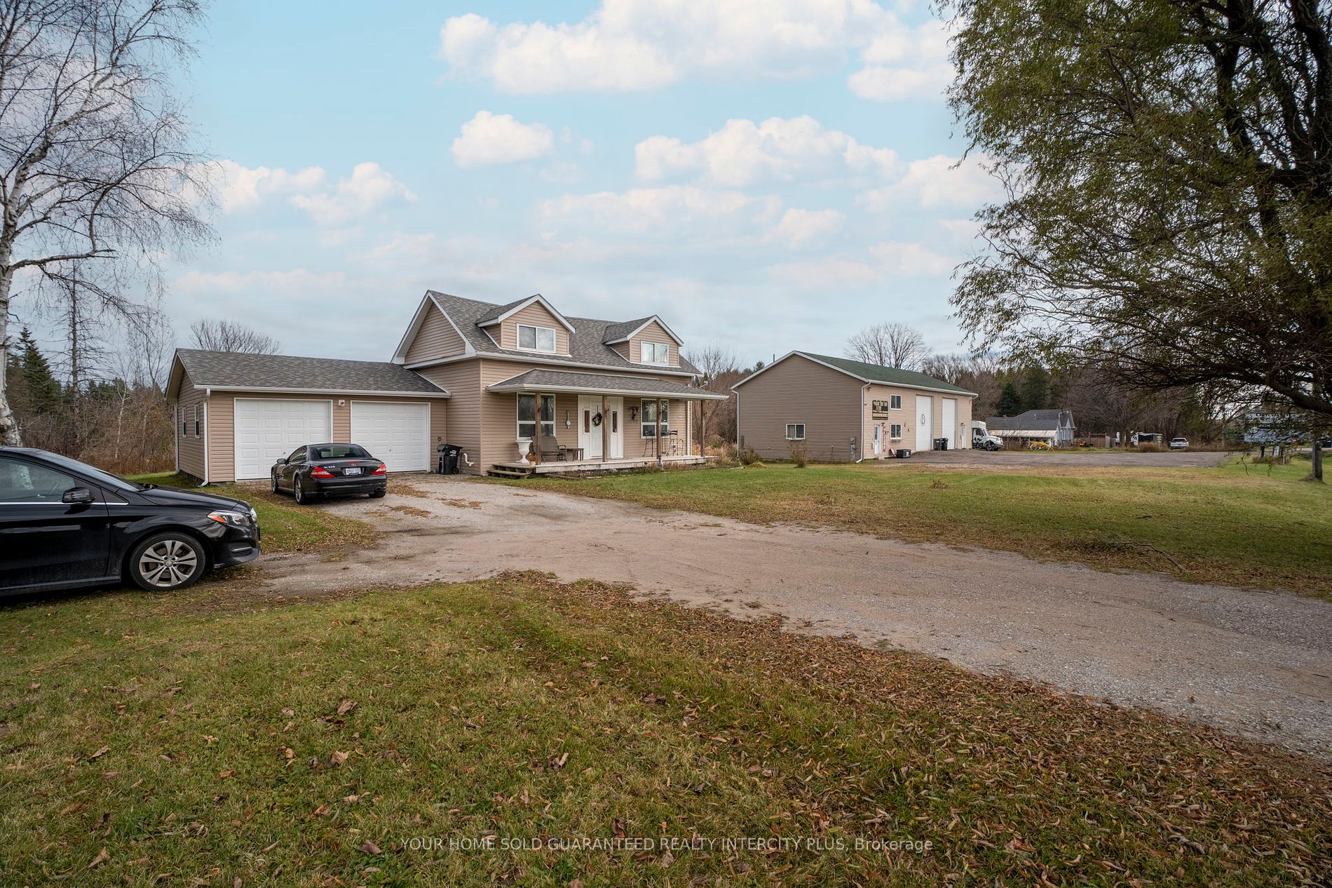 951 Penetanguishene Rd