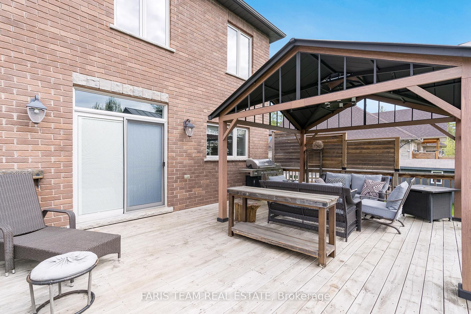 41 Heatherwood Dr